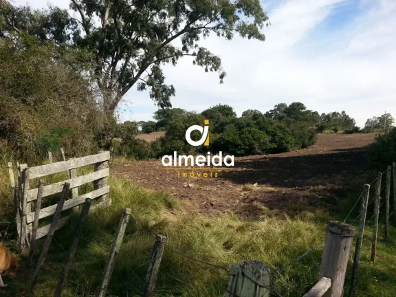 Imagem Chácara 2 dormitórios à venda Zona rural Santa Maria/RS