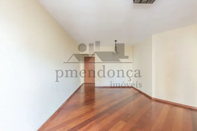 Imagem Pompéia 74m², apartamento com 2 quartos (1 suíte) e 2 vagas.