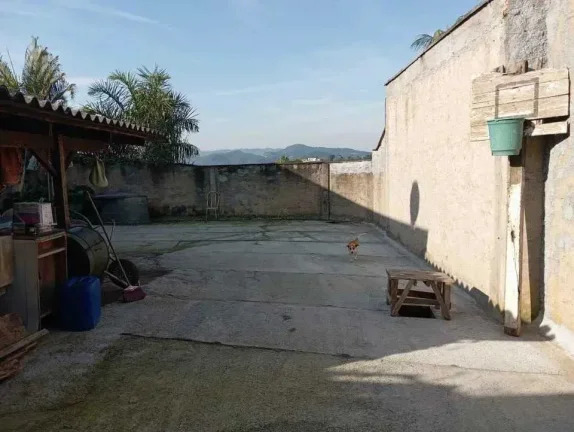 Imagem Casa mista com 4 dormitórios, em ótima localização no Bairro Agrícola em Blumenal/SC