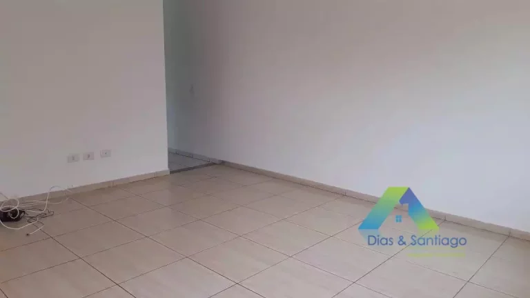 Imagem Casa à venda com 3 dormitórios e 2 vagas em Jardim Clímax, São Paulo/SP