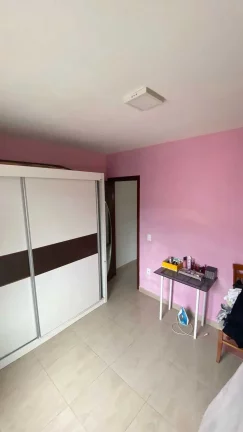 Imagem Sobrado mobiliado com 2 dormitórios sendo 1 suíte e 2 vagas – Bairro Cedro, Camboriú/SC