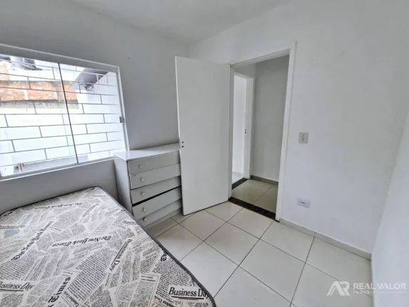 Imagem Casa de 03 Dormitórios para Locação no Bairro Gralha Azul em Fazenda Rio Grande