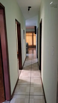 Imagem Casa à venda em São José dos Campos, Vila Tatetuba - 180m²