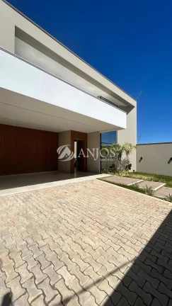 Imagem CASA ALTO PADRÃO Á VENDA NO RESIDENCIAL RECANTO SUIÇO, SINOP - MT.