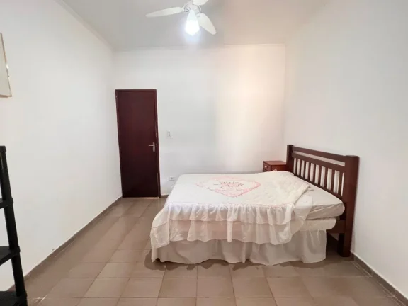 Imagem Casa para Venda em Praia Grande, Maracanã, 2 dormitórios, 1 suíte, 1 banheiro, 4 vagas