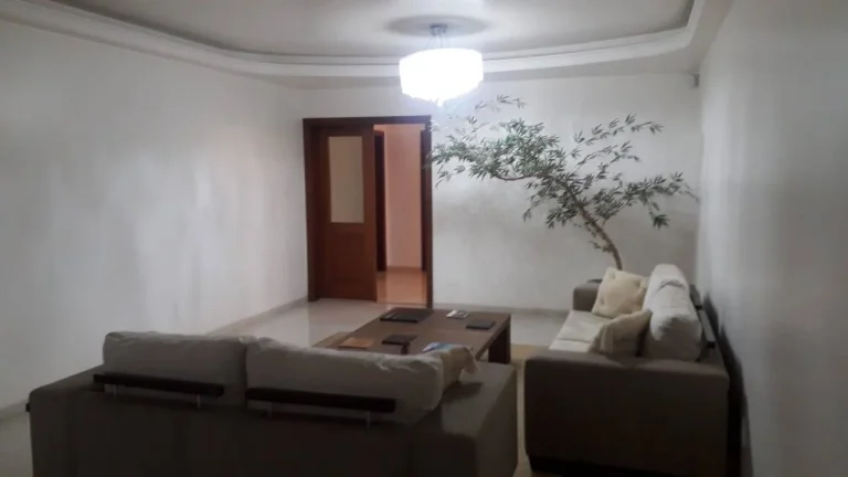 Imagem Casa incrível no Jd. das Palmeiras