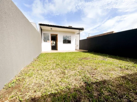 Imagem Casa com 3 Quartos - Estados - FRG - R$315 mil