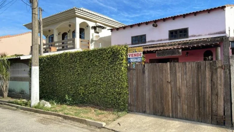 Imagem Casa em Condomínio para Venda em Rio de Janeiro, Campo Grande, 4 dormitórios, 1 suíte, 2 banheiros, 1 vaga