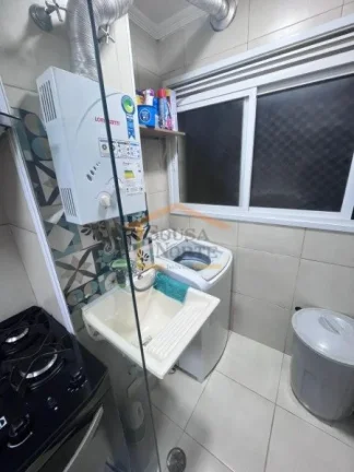 Imagem Apartamento 50m², 2 dormitórios, sendo o de casal com armários planejados, sala 2 ambientes, saca...
