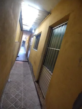 Imagem Casa com 3 dormitórios à venda, 185 m² por R$ 600.000 - Parque Dourado - Ferraz de Vasconcelos/SP