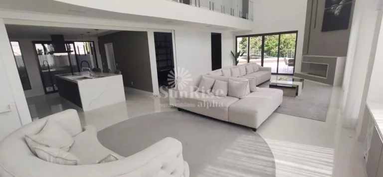 Imagem Casa a venda 764m² área construída 3035m² terreno | Cond. Blue Sky - Cachoeiras de Macacu, RJ - R$5.700mil