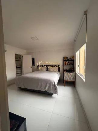 Imagem Casa Triplex à Venda no Condomínio Jardim Nova Barra