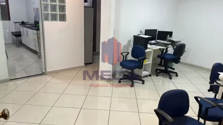 Imagem Mega vende Casa duplex com 5 quartos/ 2 suítes e 240m² de área construída em Jardim Guaranhuns
