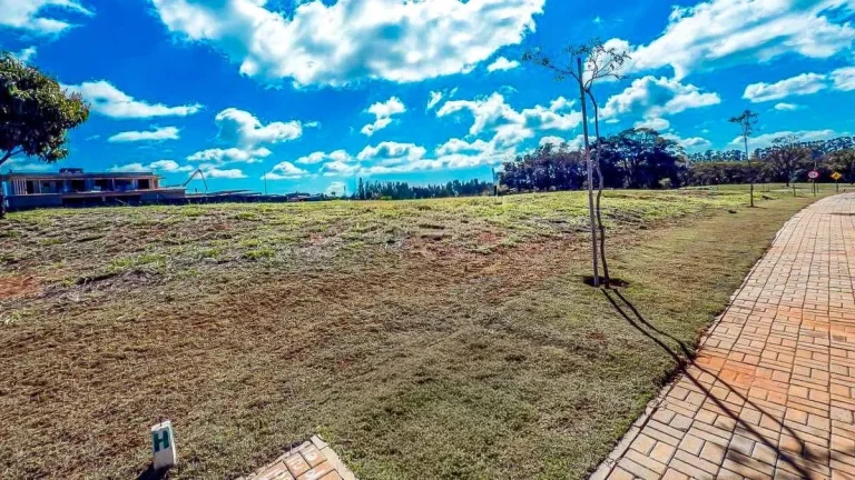 Imagem Terreno á venda - Exclusivo de 2.500m² de Esquina – Fazenda da Grama | Itupeva/SP