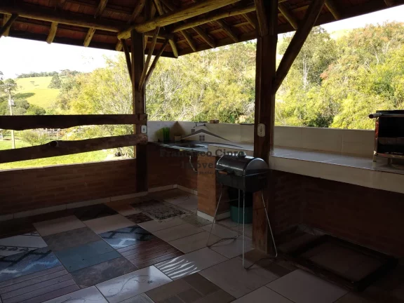 Imagem Sítio à venda no bairro Campos Novos - Cunha/SP