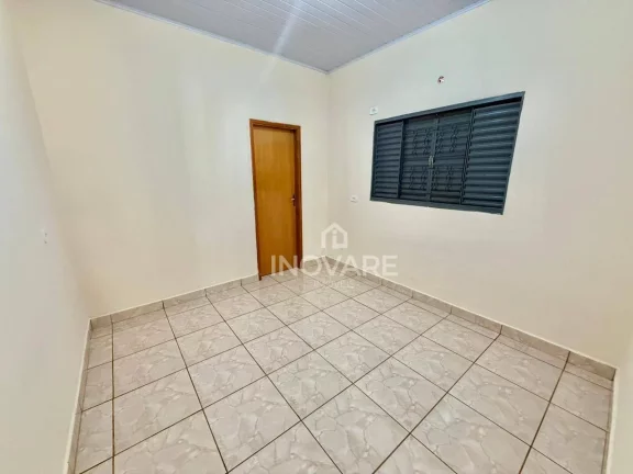 Imagem Casa com 4 dormitórios à venda, 133 m² por R$ 270.000,00 - Jardim Leonora Ll - Itumbiara/GO