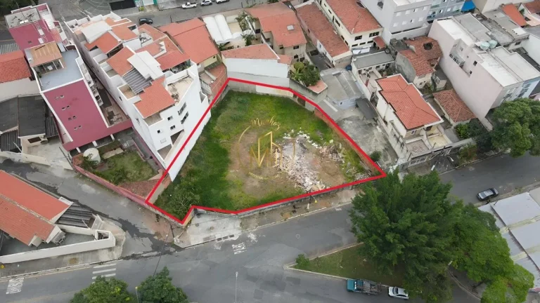 Imagem Terreno para Venda em Santo André, Vila Pires