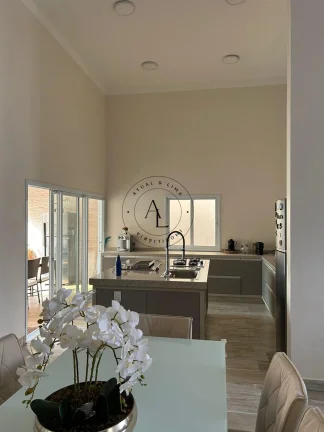 Imagem Casa Térrea em Condomínio: 3 Quartos Amplos e Piscina Privativa – Conforto e Exclusividade!