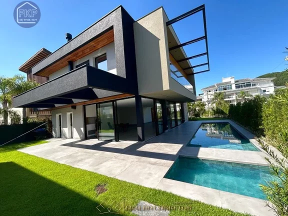 Imagem Casa Alto Padrão 5 Suítes!