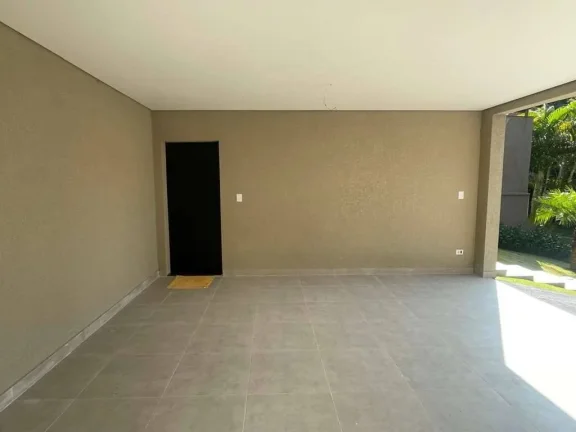 Imagem Cond. Vila Verde (Km 36 R.Tavares) - Zero Km, moderna, 3 sts, piscina!