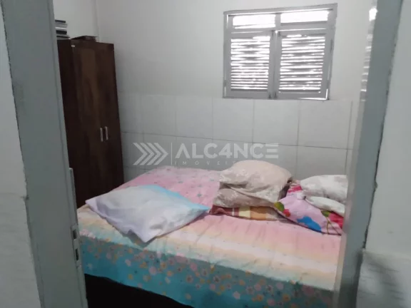 Imagem Casa - 3 Quartos - 1 Suíte - Centro, Lucena/PB