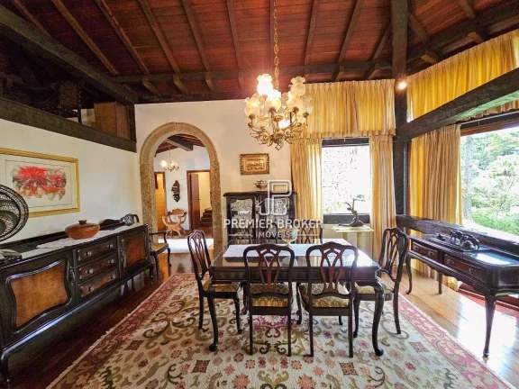 Imagem Casa à venda, 273 m² por R$ 1.950.000,00 - Fazenda Boa Fé - Teresópolis/RJ