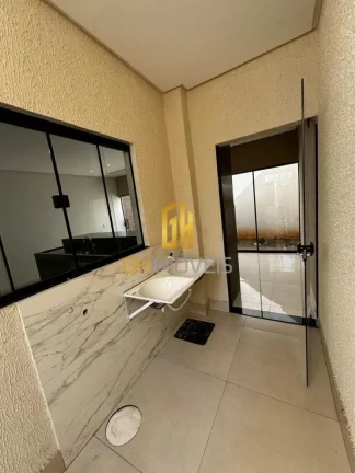 Imagem CA1818Linda casa nova com 3 quartos sendo 1 suíte no Bairro Goia 2 A casa possui - 03 Quartos sendo...