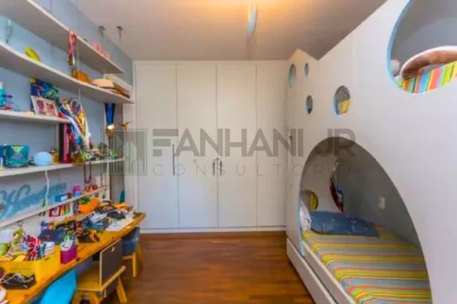 Imagem Apartamento de luxo no Jardim Paulista, SP: 3 quartos, 3 suítes, 3 salas, 5 banheiros, 2 vagas de garagem, 224m². Venha conferir!