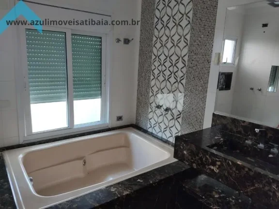 Imagem Casa de Alto Padrão à Venda em Condomínio Exclusivo
