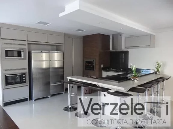 Imagem Apartamento 3 dormitórios para Venda em Balneário Camboriú / SC no bairro Pioneiros