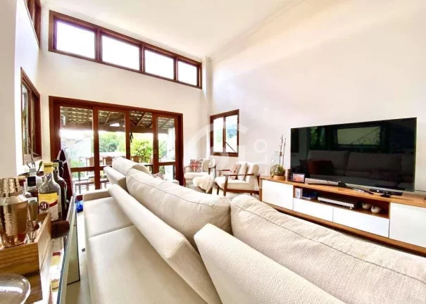 Imagem Casa com 4 dormitórios à venda, 325 m² por R$ 1.110.000,00 - Jardim São Vicente - Cotia/SP