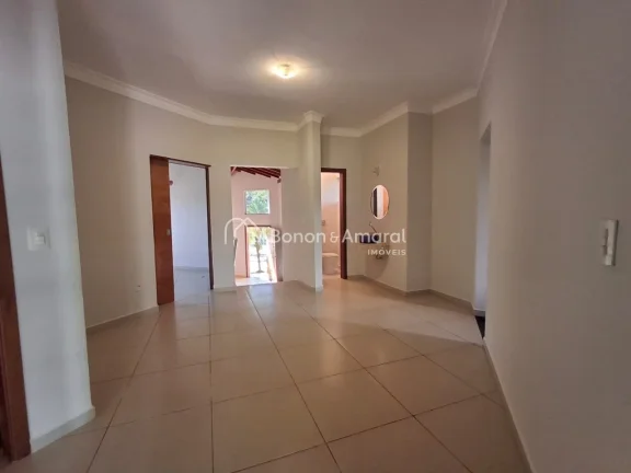 Imagem Ótima oportunidade com um preço imperdível!!

Esta casa está localizada em um condomínio fechad...