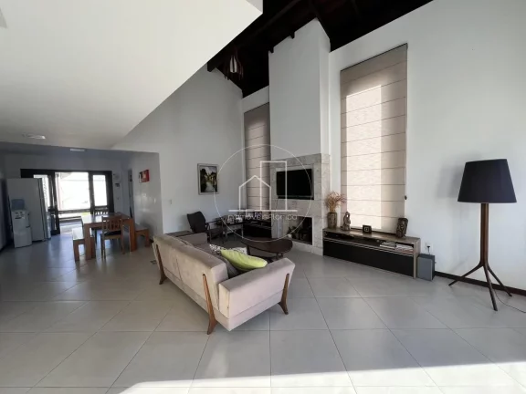 Imagem Casa / Sobrado para Venda em Florianópolis / SC no bairro São João do Rio Vermelho