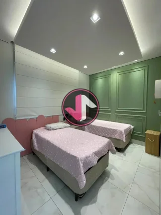 Imagem ???? Esta encantadora casa térrea oferece o equilíbrio perfeito entre elegância e conforto, local...