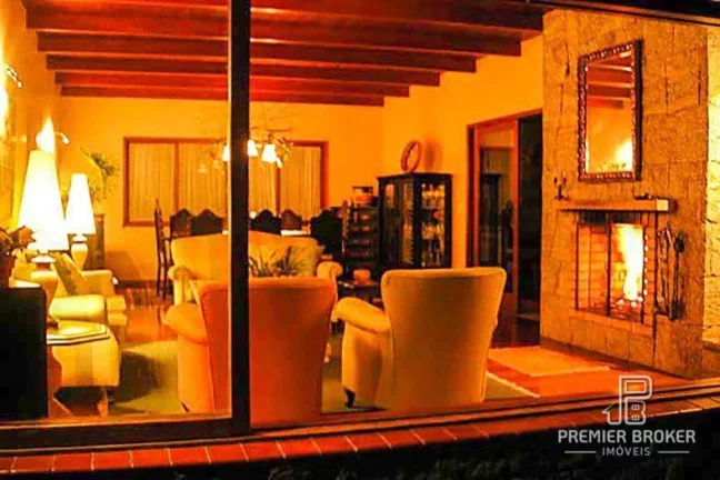 Imagem Casa à venda, 400 m² por R$ 2.399.900,00 - Parque do Imbui - Teresópolis/RJ