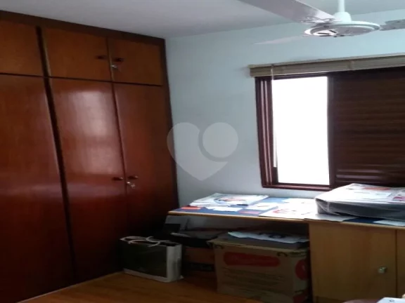 Imagem Casa à venda com 3 quartos, sendo 1 suíte, no condomínio Alameda do Eucaliptos, São Paulo - SP