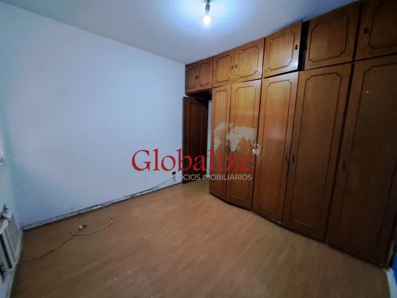 Imagem More na Pompéia, pertinho do mar são 3 dormitórios, dependência completa, com elevador e vaga por R$ 690.000,00