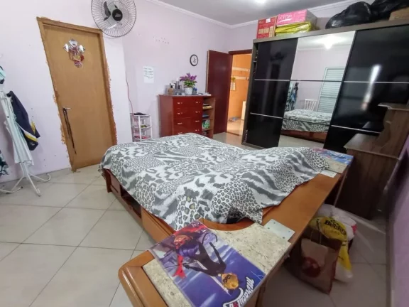 Imagem Sobrado com 2 dormitórios à venda, 193 m² por R$ 585.000,00 - Vila Acoreana - Poá/SP