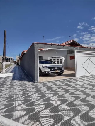 Imagem CASA COM 107 m² - BALNEARIO MARACANA - PRAIA GRANDE SP