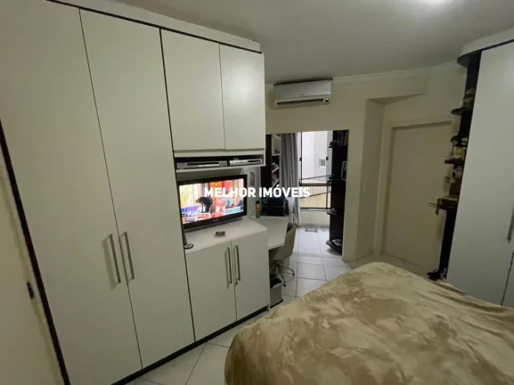 Imagem Apartamento Diferenciado Mobiliado á Venda com 03 Dormitórios sendo 01 Suíte, sacada ampla com churrasqueira a carvão em Meia Praia Itapema - SC
