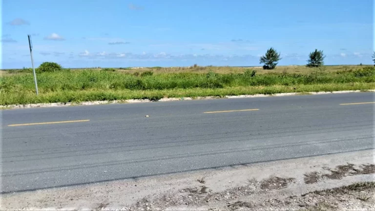 Imagem Terreno à venda na Ilha Comprida/SP