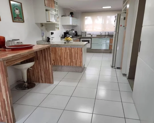 Imagem Vendo lindo apartamento 186 metros 4 dormitórios