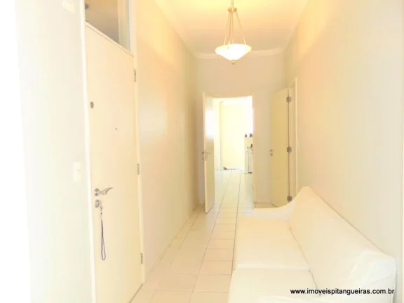 Imagem Pitangueiras - Uma quadra do mar - Amplo apartamento - Vista para o mar - 01 vaga de garagem.