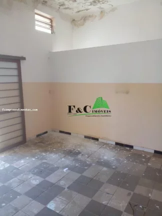 Imagem Casa para Venda em Limeira, JARDIM SÃO LOURENÇO, 1 dormitório, 1 banheiro, 1 vaga
