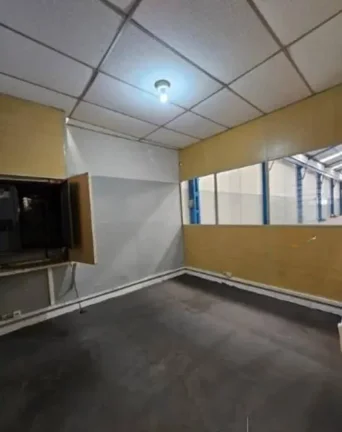 Imagem Excelente Galpão com 500mts², vão Livre e ponte rolante para Locação na Mooca - SP