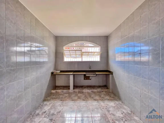 Imagem Casa Linear com 03 Quartos à Venda no Bairro Sol Nascente - Guarapari/ES
