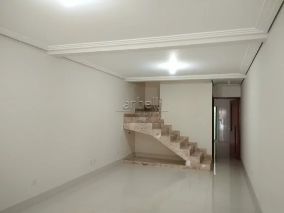 Imagem Sobrado com 170 metros quadrados, 3 dormitórios sendo os três suítes, sendo uma com varanda, ampl...