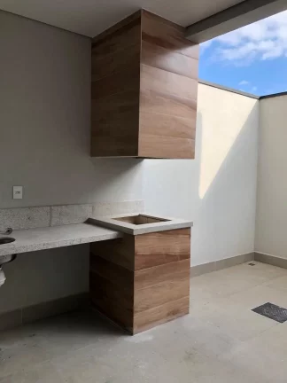 Imagem Imperdível casa à venda em São Paulo-SP, na Vila Prudente! 3 quartos, 3 suítes, 1 sala, 2 banheiros, 3 vagas de garagem. Confira!