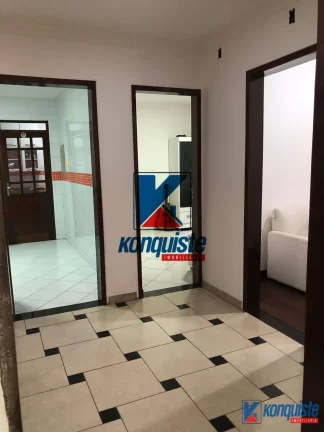 Imagem VENDO CASA DE 7/4 SENDO TRÊS COM SUÍTE NA CIDADE NOVA