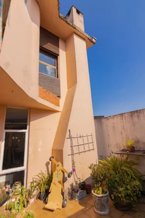 Imagem Lindo sobrado localizado na Vila Santana.